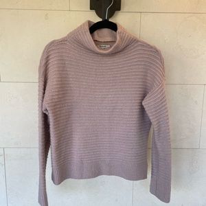Madewell women’s sweater, light pink
